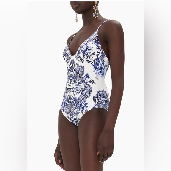 Camilla Soft Cup Underwire One Piece
Glaze And Graze, Large, $429 - Picture 7 of 17